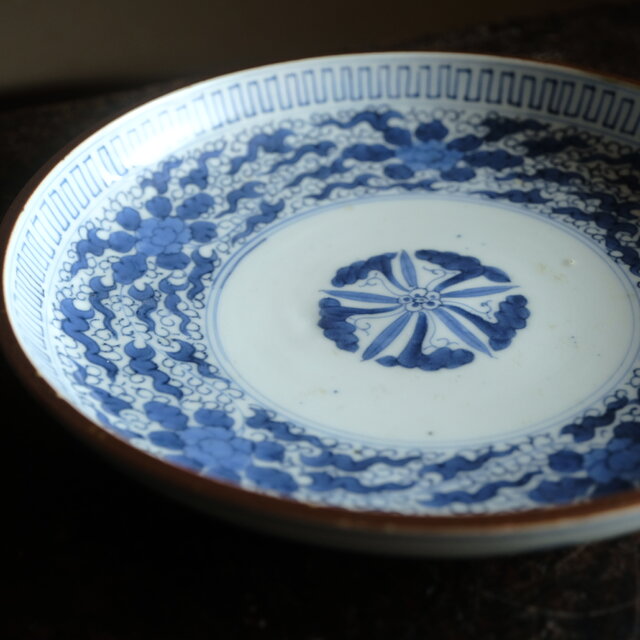 伊万里◇成化年製 花文染付七寸中皿 古美術 骨董/antiques 古民家 工芸
