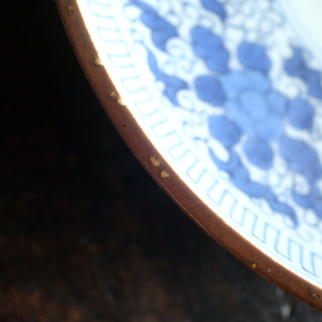 伊万里◇成化年製 花文染付七寸中皿 古美術 骨董/antiques 古民家 工芸 伊万里◇成化年製 花文染付七寸中皿 古美術 骨董/antiques 古民家 工芸