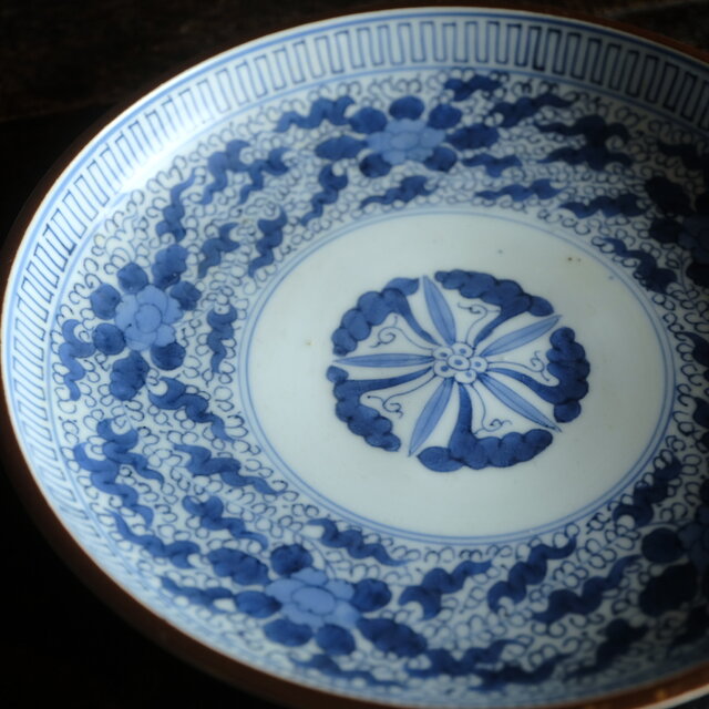 伊万里◇成化年製 花文染付七寸中皿 古美術 骨董/antiques 古民家 工芸