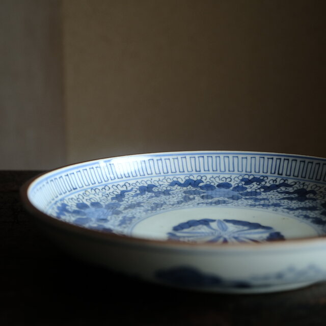 伊万里◇成化年製 花文染付七寸中皿 古美術 骨董/antiques 古民家 工芸