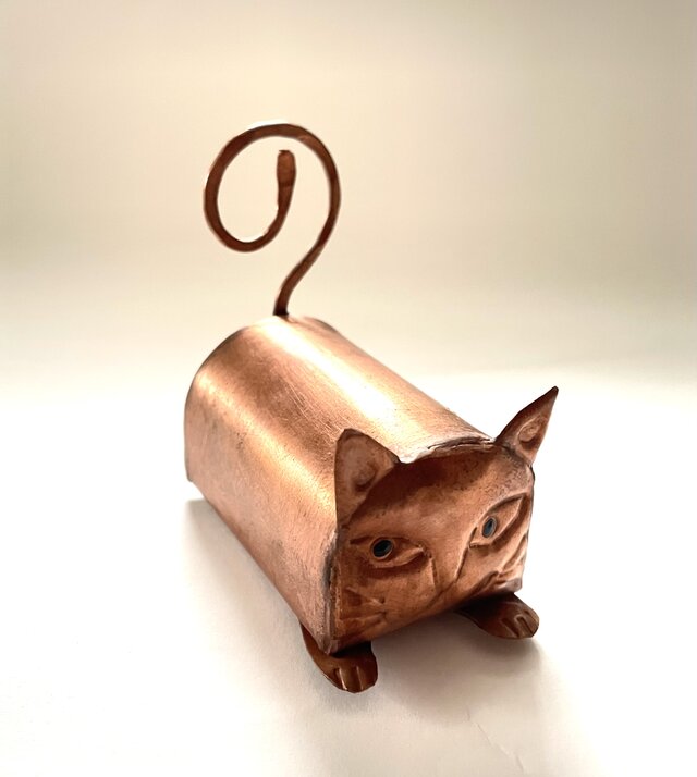 猫のペーパーウェイト兼メモスタンド No.2 | iichi 日々の暮らしを 猫のペーパーウェイト兼メモスタンド No.2 | iichi 日々の暮らしを
