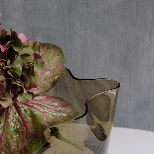 Goblet Shaped Glass Vase / ヴィンテージ / ガラス花瓶 / スモーク