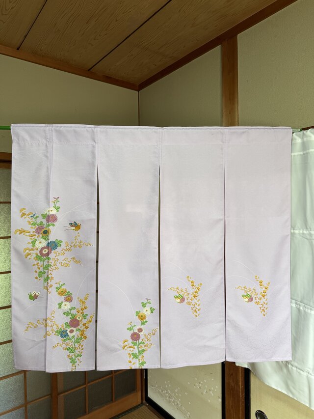 着物訪問着リメイクのれん 横幅〜112–丈〜97 | iichi 日々の暮らしを