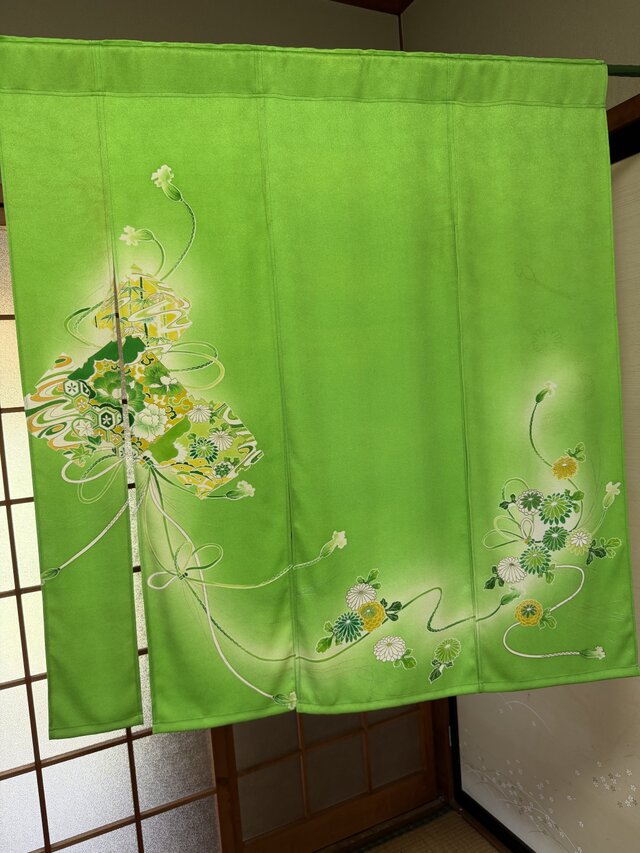 着物リメイク暖簾素敵な柄デザイン横幅〜90-丈〜97 | iichi 日々の