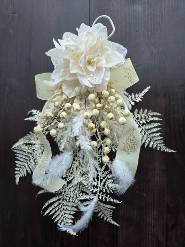 white × gold swag | iichi 日々の暮らしを心地よくするハンドメイドや