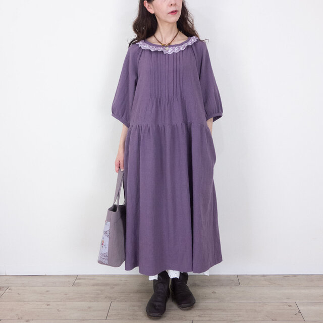 予約販売] モーブワッシャーハーフリネン 刺繍フリル ピンタックパフ