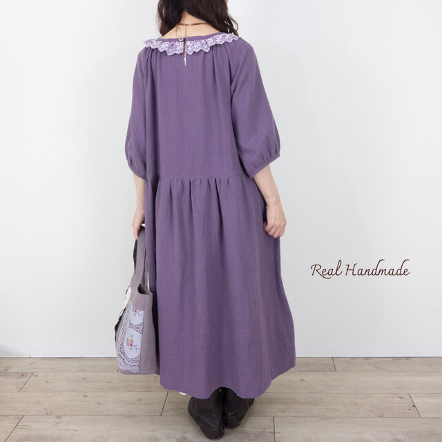 予約販売] モーブワッシャーハーフリネン 刺繍フリル ピンタックパフ