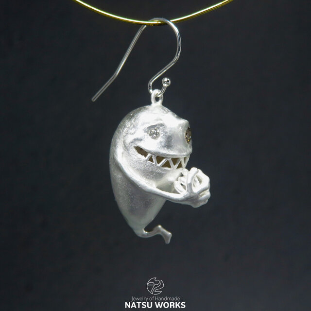 おばけのピアス / Gem & Ghost Charm 2026ハロウィン ダイヤモンド