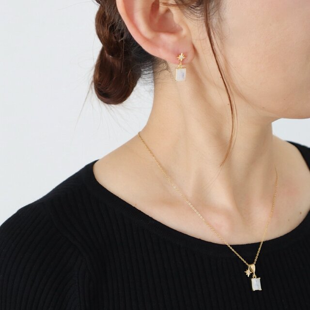 ジュエリーボックス付き＞ ムーンストーンピアス・ノンホールピアス 2