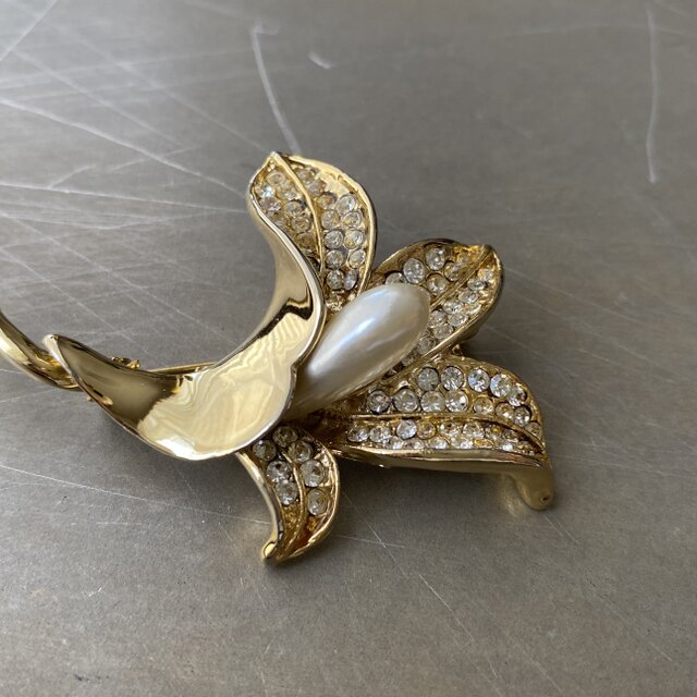 Vintage USA retro botanical flower crystal bijou brooch | iichi