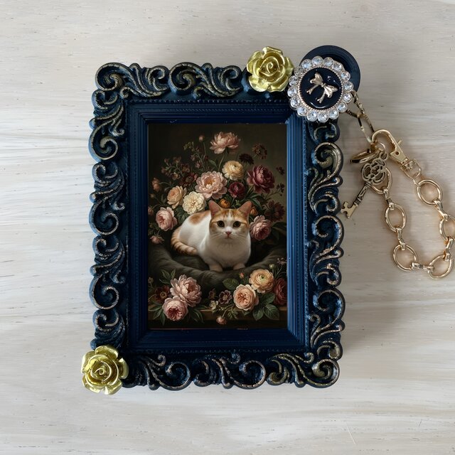 猫（マンチカン）バッグチャーム 花の油絵風アート ブラック額縁