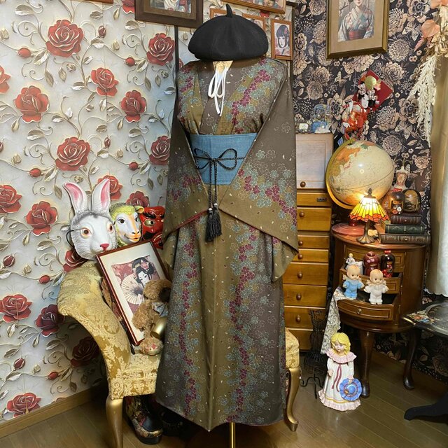 着物リメイク ロングワンピース 化繊 帯ベルト 茶緑の花模様 KW-1503