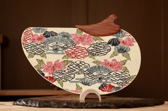 紅型和紙 草花扇(沖縄県)】江戸仕立て都うちわ千鳥型(千鳥うちわ