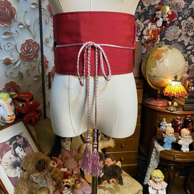 名古屋帯リメイク サッシュベルト 深紅×桃色房飾り 和洋折衷 L〜LL ROB