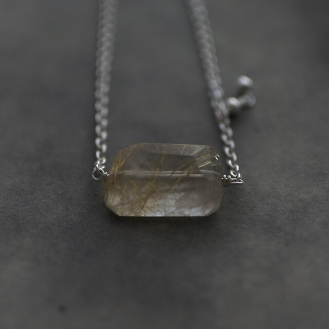 ルチルクォーツのネックレス(silver925) | iichi 日々の暮らしを