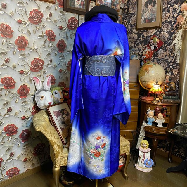 着物リメイク　浴衣地ロングワンピース（瑠璃紺色の蔓桔梗）サッシュリボン付 着物リメイク ロングワンピース 化繊 帯サッシュベルト 瑠璃青の花籠