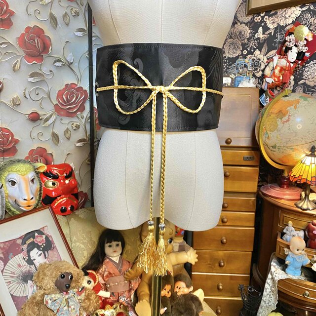 名古屋帯リメイク 黒地同色文様×金房 サッシュベルト L〜LL ROB-313