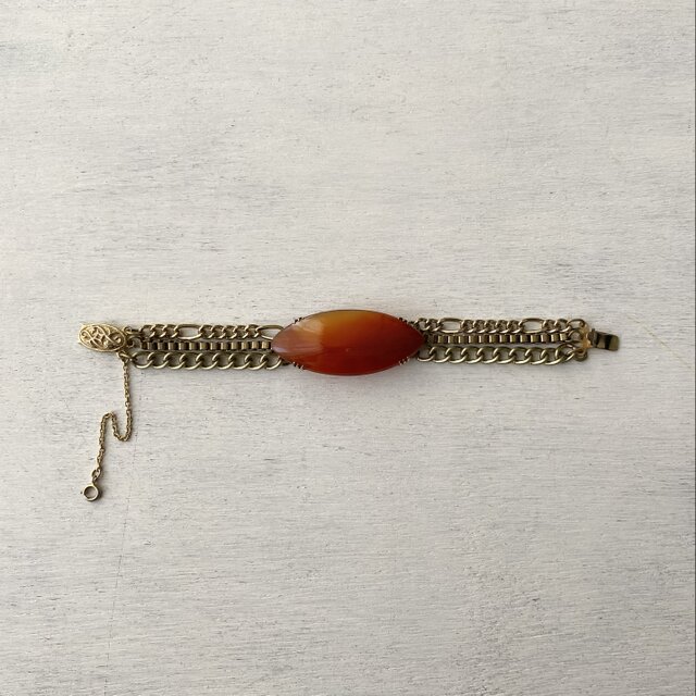 Upcycle retro natural stone carnelian classical design bracelet
