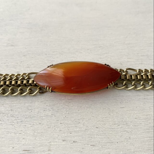 Upcycle retro natural stone carnelian classical design bracelet