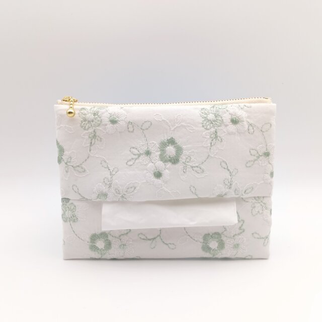 花柄刺繍 大きめポケットティッシュケース付きポーチ フラット 16cm 内