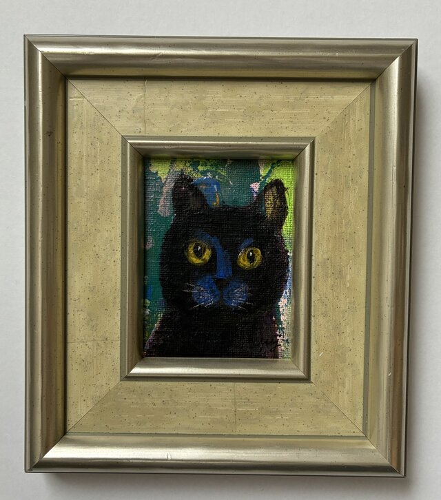 黒い猫 | iichi 日々の暮らしを心地よくするハンドメイドや