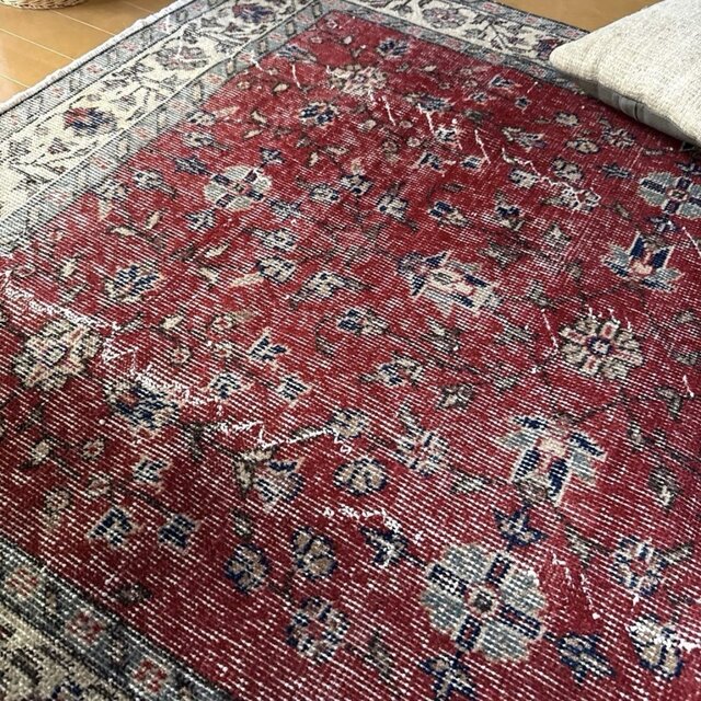 108×215 貴重な深みあるレッドボタニカル トルコヴィンテージラグ