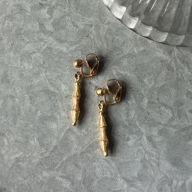 Y1271-ヴィンテージイヤリング U.S.A. 1970-80's Gold Geometric Drop