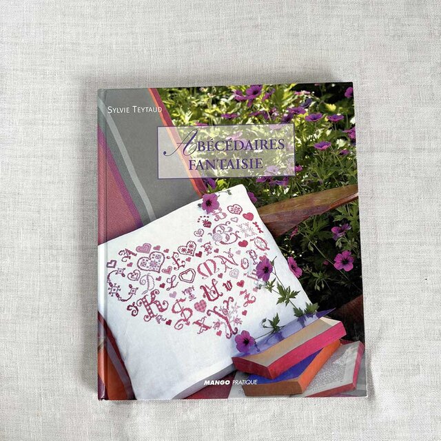 フランス古本 ABCダイアリー アルファベット 刺繍 サンプラー クロス
