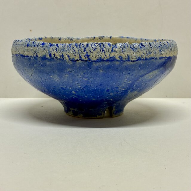 青い鉢 | iichi 日々の暮らしを心地よくするハンドメイドや