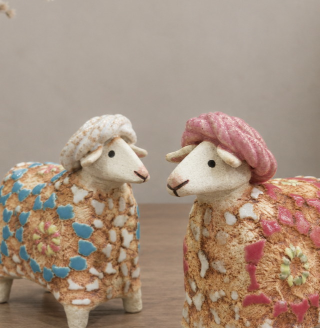 受注生産】旅する羊 ＊第一弾＊干支・未の置物 2027 | iichi 日々の