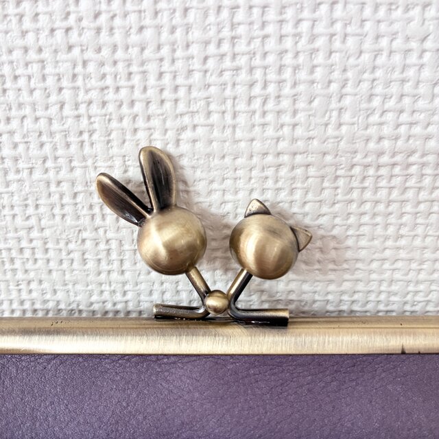 ぱかっと開くとお部屋が3つの親子がまぐち♪外ポッケが付いたウサネコ