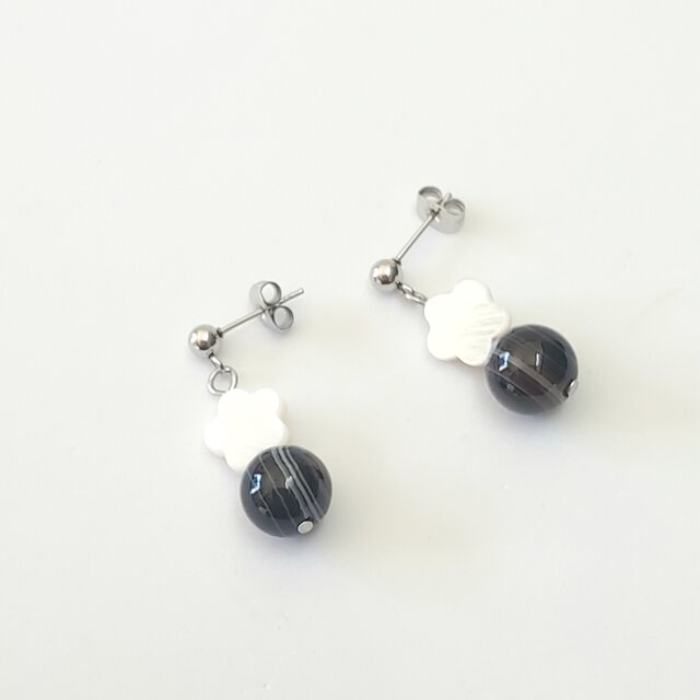 天然石ピアス＊天眼石×マザーオブパール＊ピアス＊サージカル