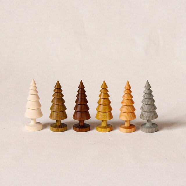 北の自然が奏でる木のシンフォニー 木の置物 カラフル6点セット