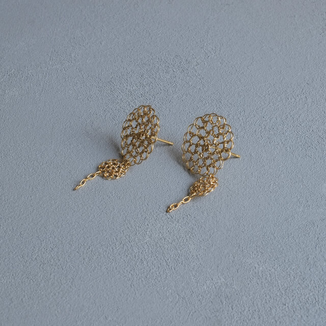 Yorisou Earrings | iichi 日々の暮らしを心地よくするハンドメイドや
