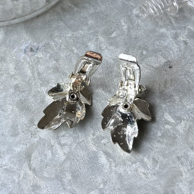 Y1272-ヴィンテージイヤリング U.S.A. 1950-60's Silver Tone Leaf