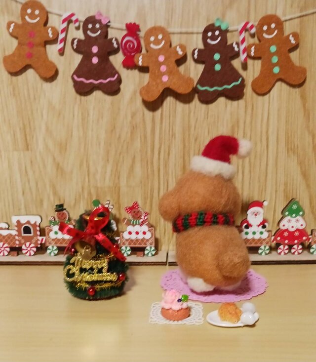 羊毛フェルト ハンドメイド トイプードル クリスマス サンタ帽子