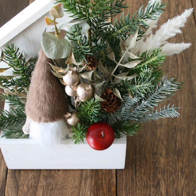 北欧の妖精トムテと楽しむクリスマスアレンジメント お家型花器 置き