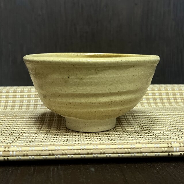 陶器 ご飯茶碗（小） 黄瀬戸風【261001】 | iichi 日々の暮らしを