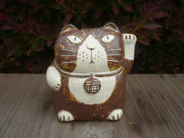招き猫（大） | iichi 日々の暮らしを心地よくするハンドメイドや