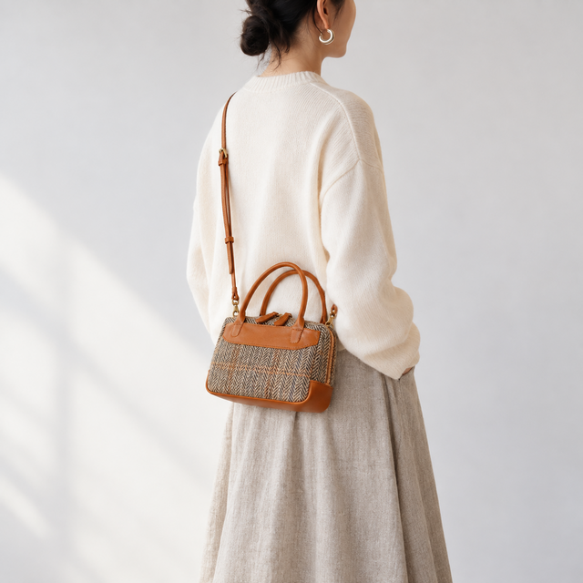秋冬新作】Harris Tweed × 本革 ミニスクエアバッグ 2WAY｜隠し