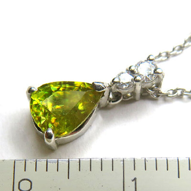 特選一点物】天然スフェーン 1.2ct ネックレス（7月誕生石・虹色の輝き