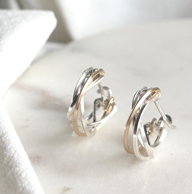 silverfilled×14kgf diagonal キャッチレス ピアス 4連 | iichi 日々の