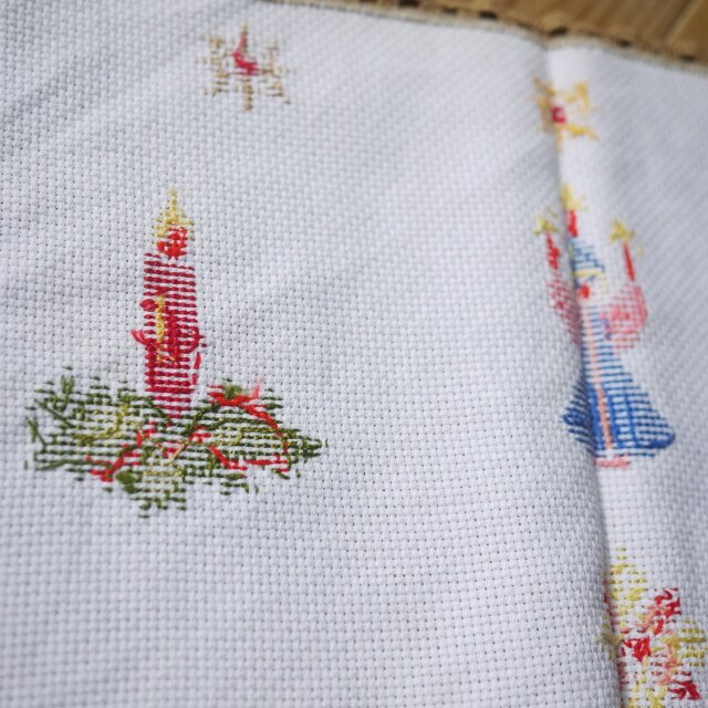 クリスマス刺繍クロス 天使とキャンドル ドイツヴィンテージ ドイツ