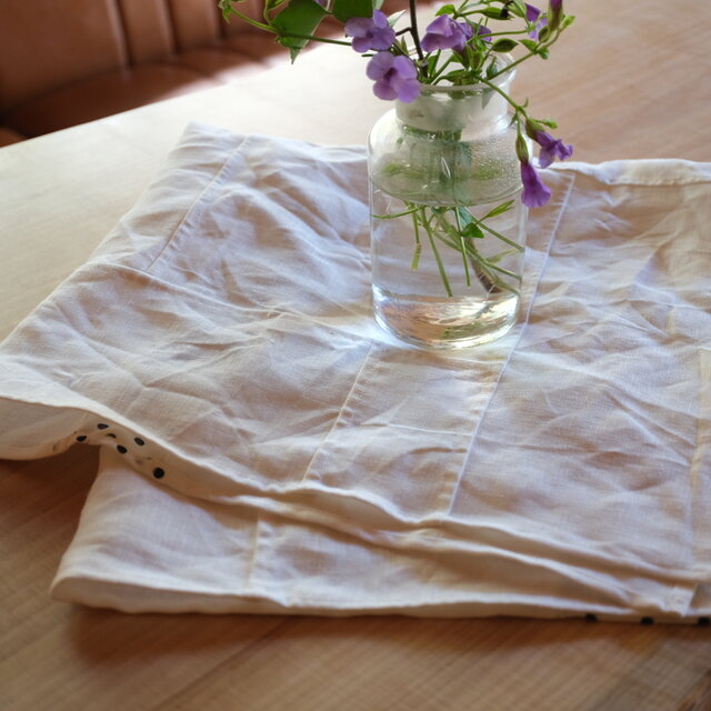 リネンパッチワーククロス｜white × dot｜77×77cm | iichi 日々の