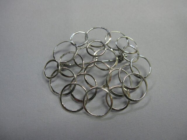 Silver brooch ②の画像1枚目