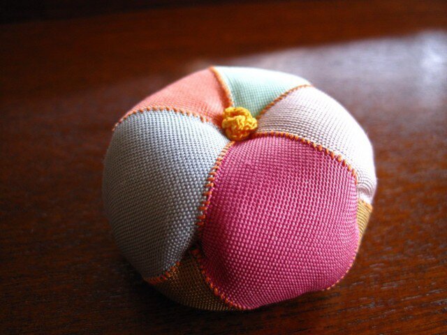 ポジャギ 針山(丸)…小の画像1枚目
