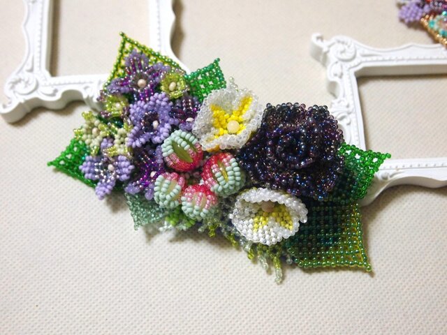 バレッタ Bouquet(紫陽花・ブラックローズ)の画像1枚目