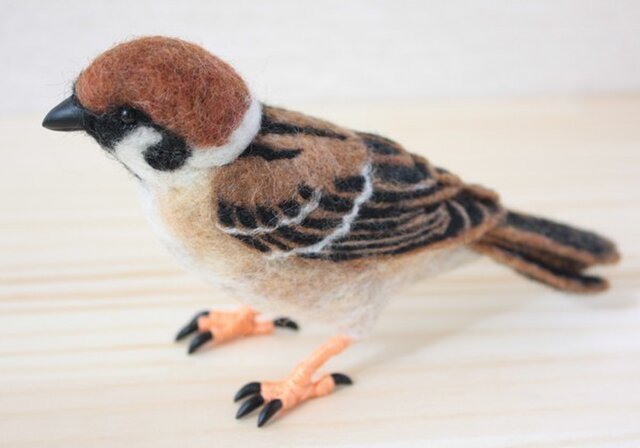 羊毛フェルト スズメ | iichi 日々の暮らしを心地よくするハンドメイド
