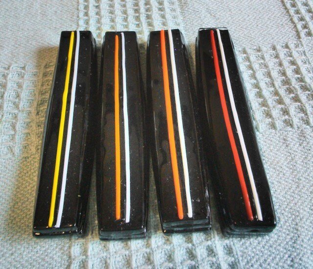 カトラリーレスト4こ(black)vivid lineの画像1枚目