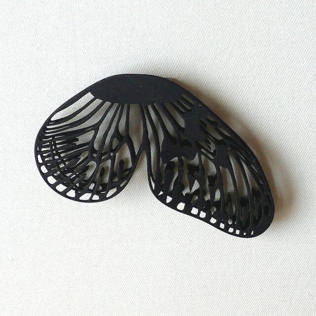 バタフライ黒の画像1枚目